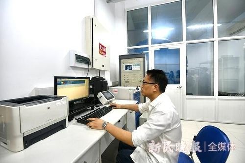 不同場(chǎng)合需要怎樣的光環(huán)境還能兼顧節(jié)能環(huán)保 上海智慧照明產(chǎn)業(yè)計(jì)量測(cè)試中心成立